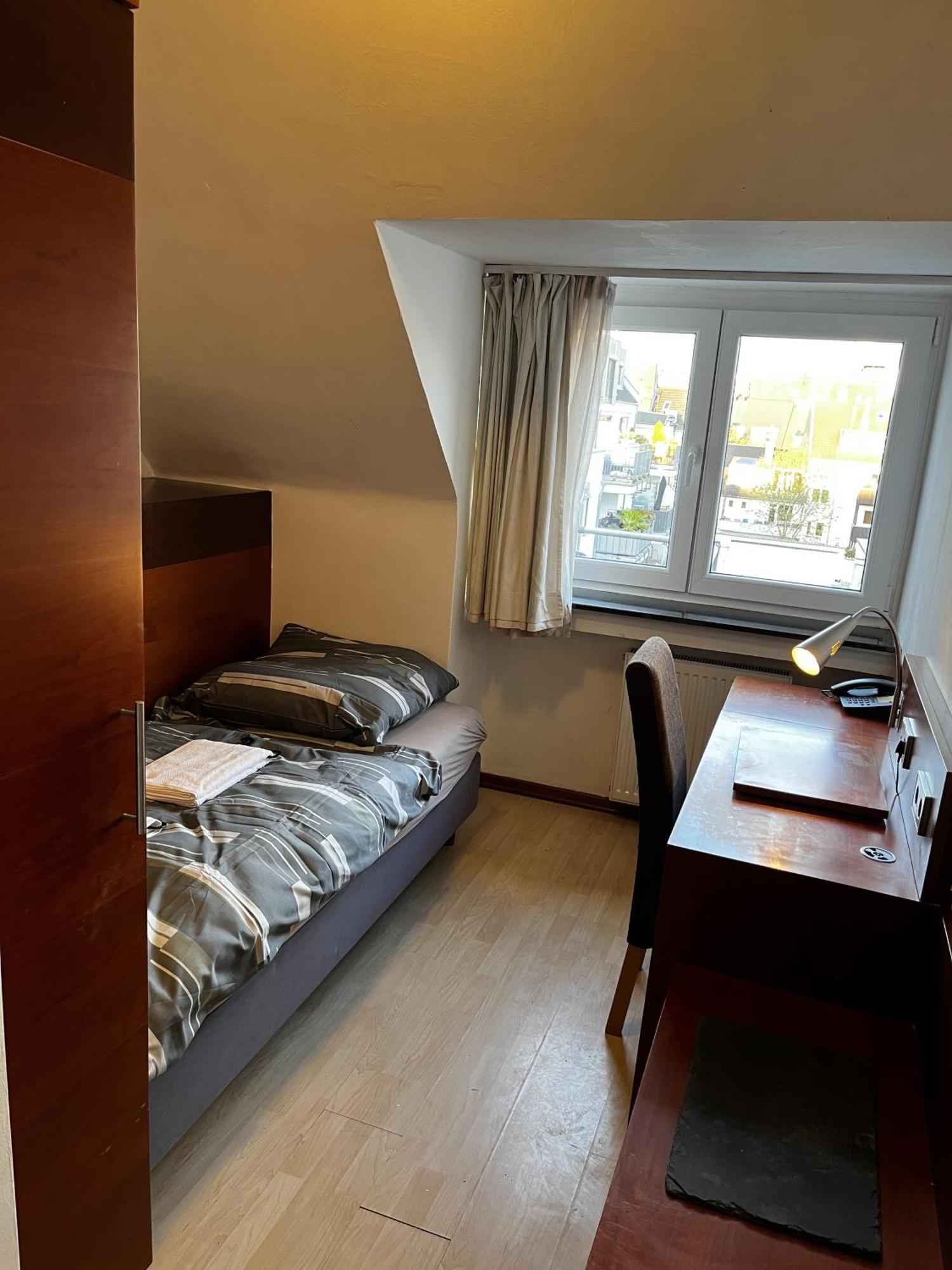 Hotel Tenova Koeln-Neumarkt Keulen